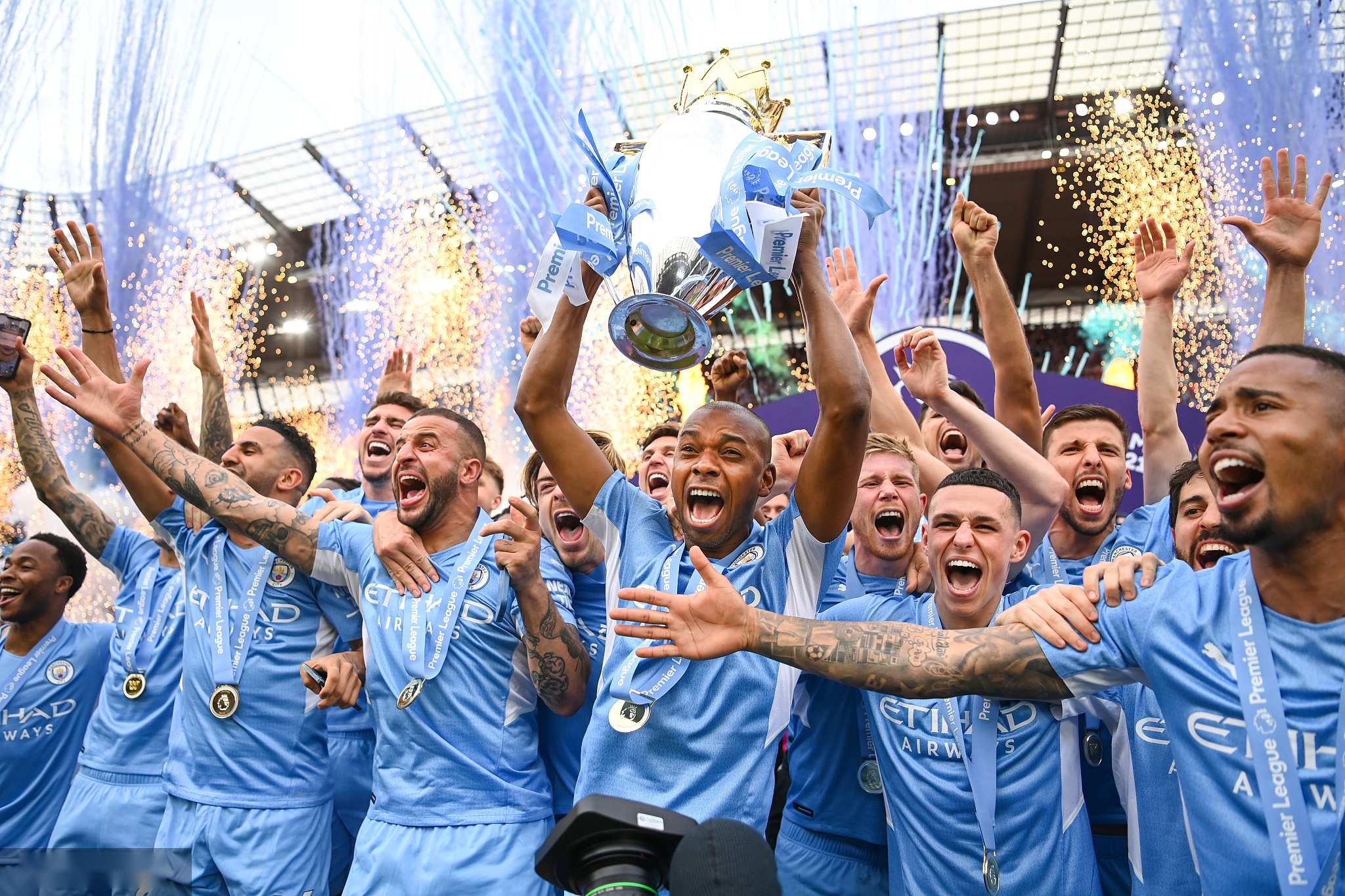 实现了一项 实现了一项