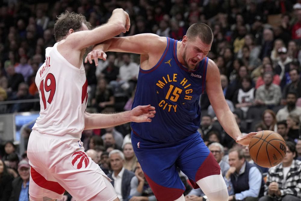 的表现令人 的表现令人