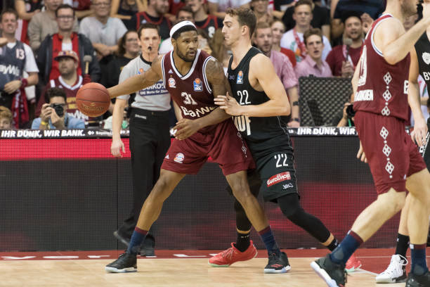 在关键阶段 在关键阶段